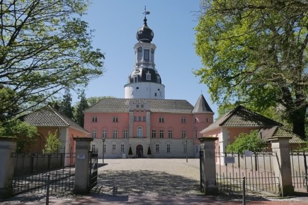 Schlossmuseum Jever: Außenansicht