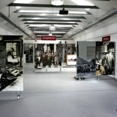 Klinkerzentrum Bockhorn: Alte Ziegelei Innenansicht, Ausstellung
