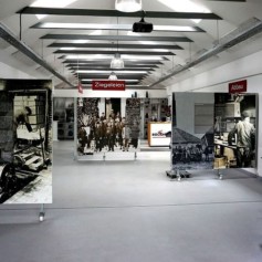 Klinkerzentrum Bockhorn: Alte Ziegelei Innenansicht, Ausstellung