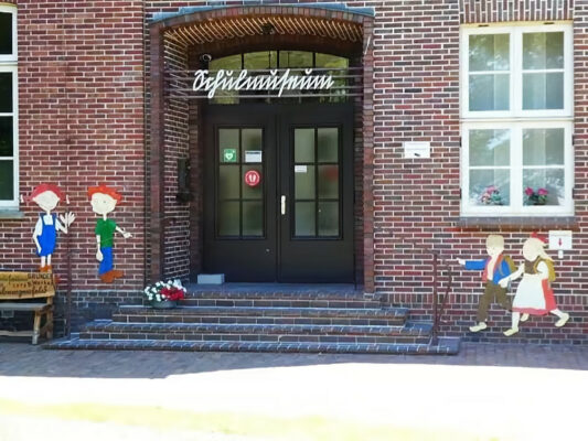 Schulmuseum Bohlenbergerfeld: Eingang