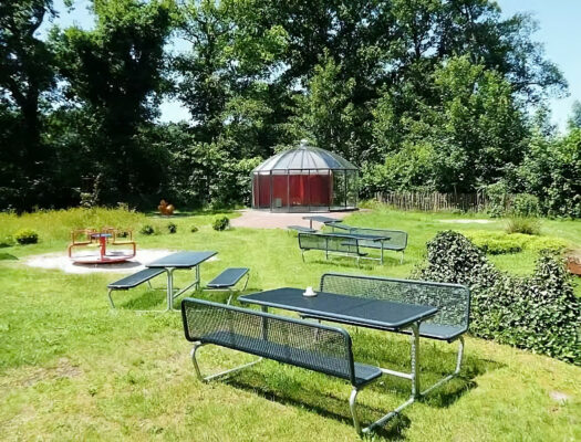 Schulmuseum Bohlenbergerfeld: Cafégarten