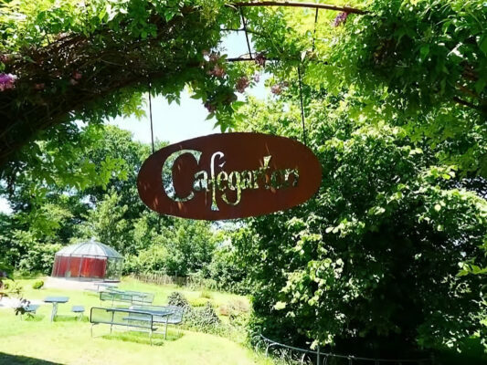 Schulmuseum Bohlenbergerfeld: Cafégarten