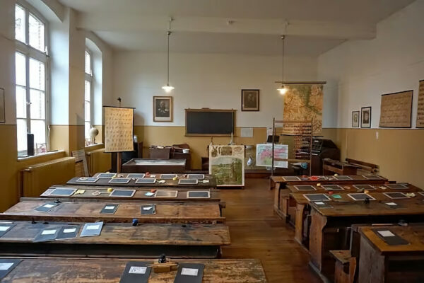 Schulmuseum Bohlenbergerfeld: Klassenraum von 1910